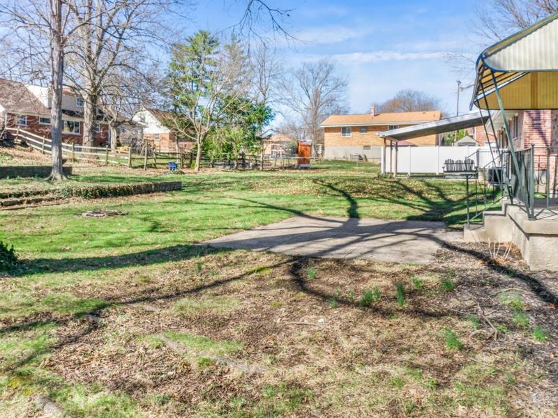 1229 Meadowbright Lane, Cincinnati, OH 45230 Photo 12