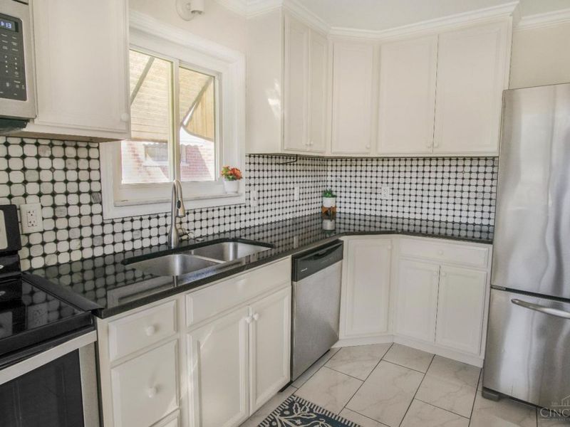 1229 Meadowbright Lane, Cincinnati, OH 45230 Photo 21