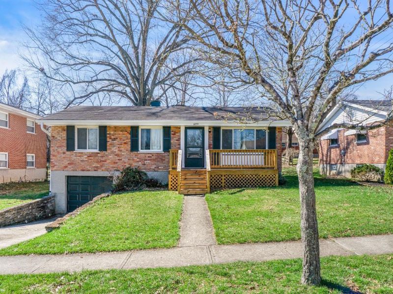 1229 Meadowbright Lane, Cincinnati, OH 45230 Photo 4