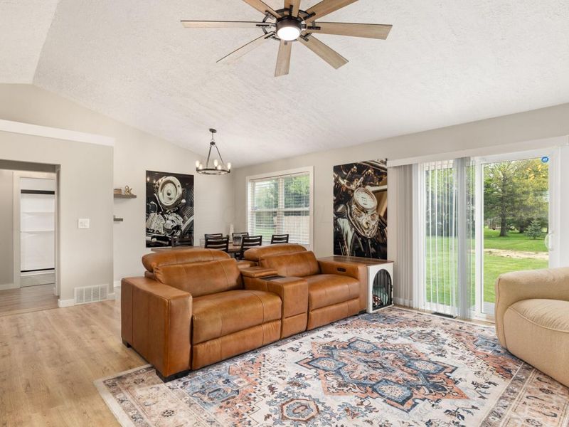 282 Candlewood Boulevard, Unit Unit 2, Mount Gilead, OH 43338 Photo 6