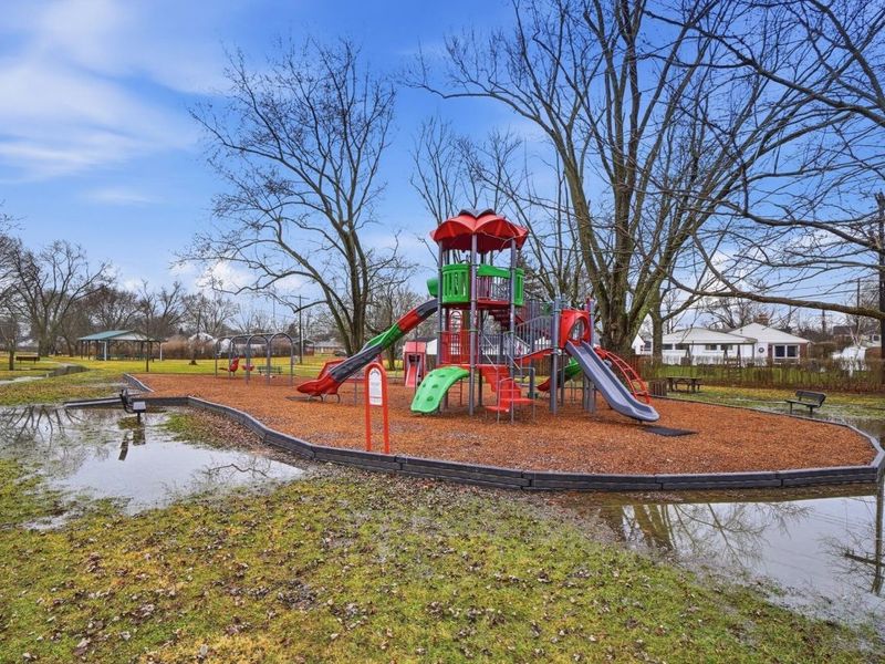 417 Revere Court , Columbus, OH 43228 Photo 37