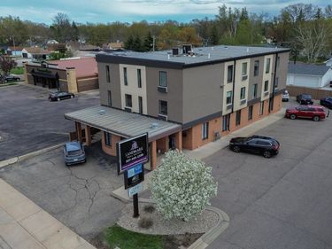 931 Madison Avenue, Mankato, MN 56001