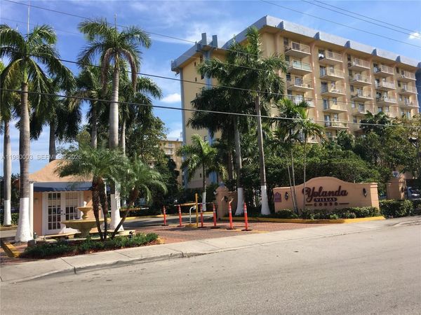 801 NW 47 Ave , Unit 815W, Miami, FL 33126