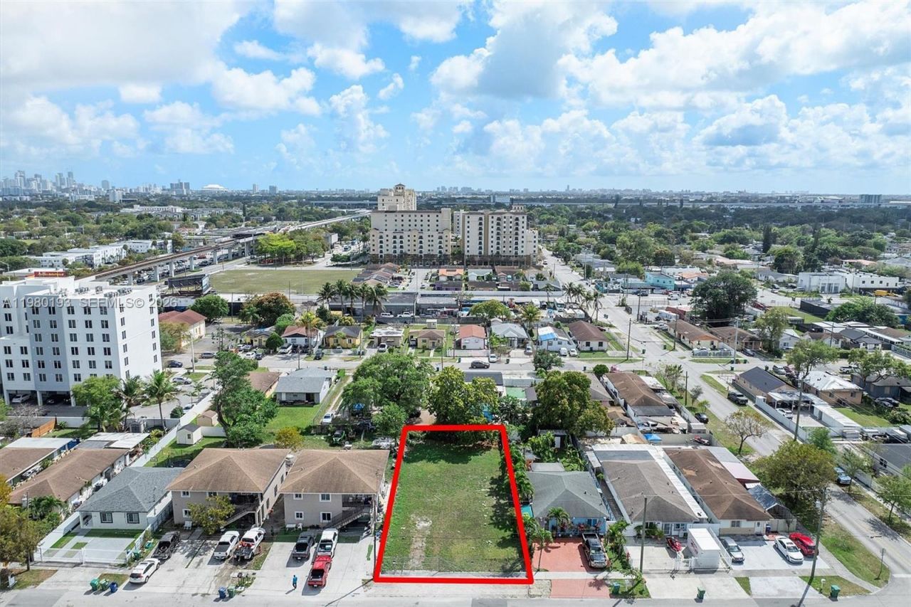 Please Call For Address, Miami, FL 33142 Photo