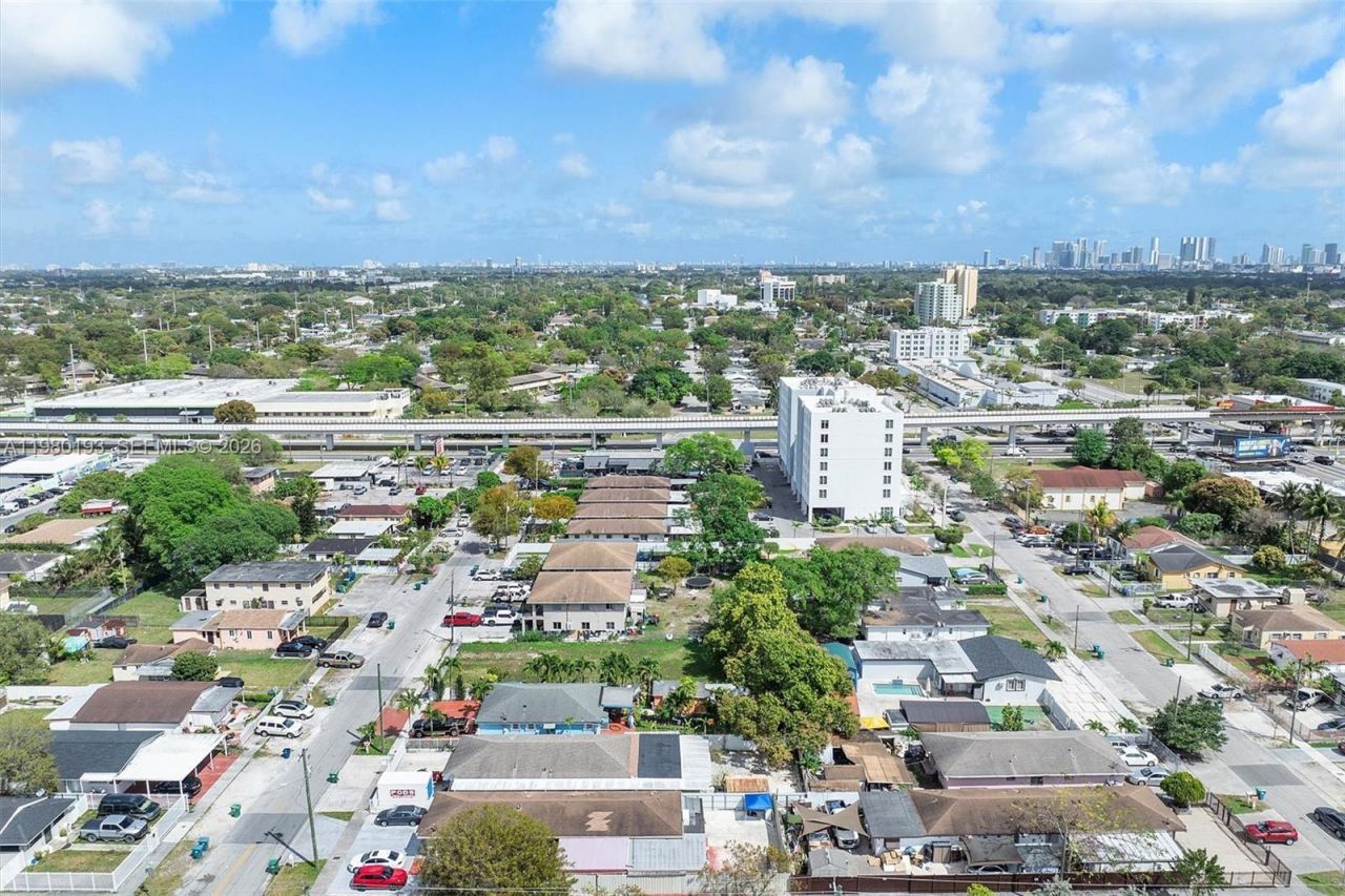 Please Call For Address, Miami, FL 33142 Photo