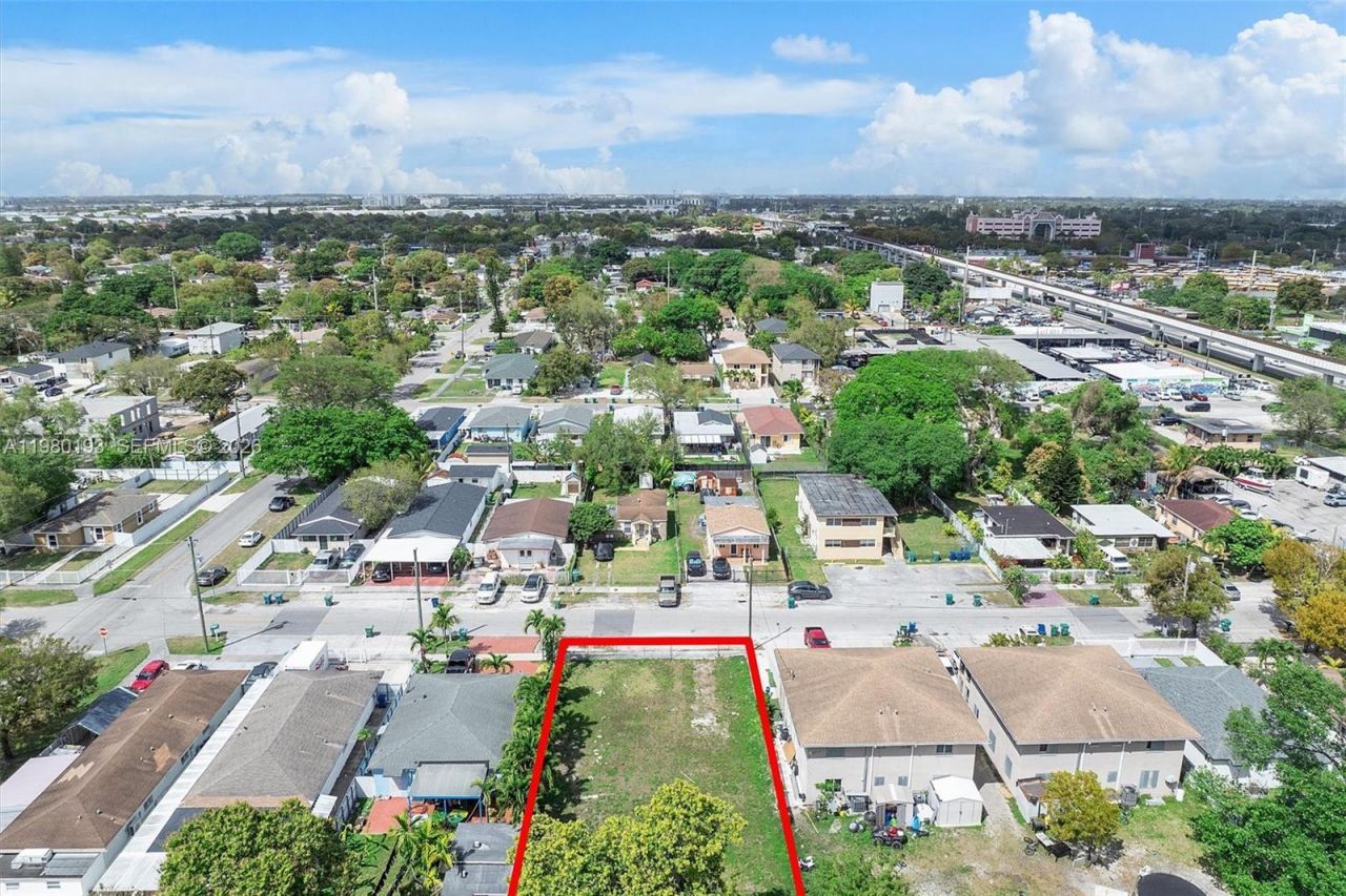 Please Call For Address, Miami, FL 33142 Photo