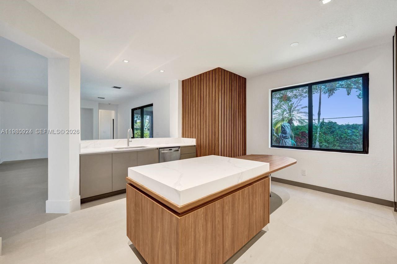 4100 E Gardenia Ave, Unit 4100, Weston, FL 33332 Photo