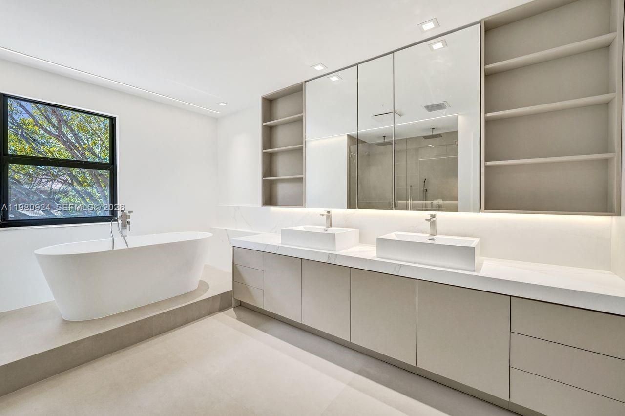 4100 E Gardenia Ave, Unit 4100, Weston, FL 33332 Photo