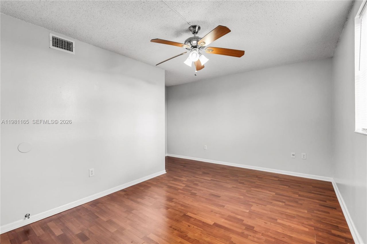 14961 SW 82nd Ln , Unit 21-402, Miami, FL 33193 Photo