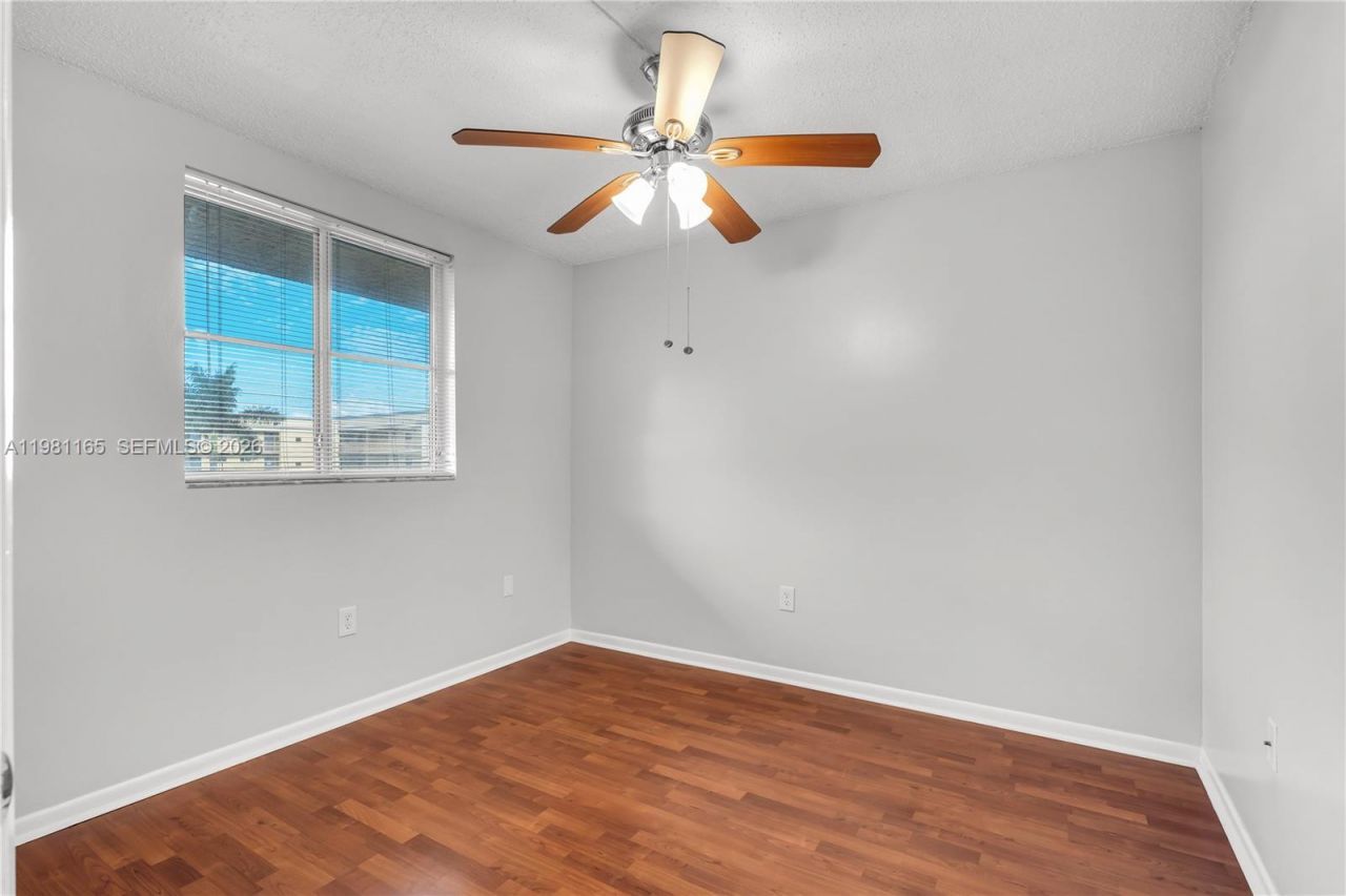 14961 SW 82nd Ln , Unit 21-402, Miami, FL 33193 Photo