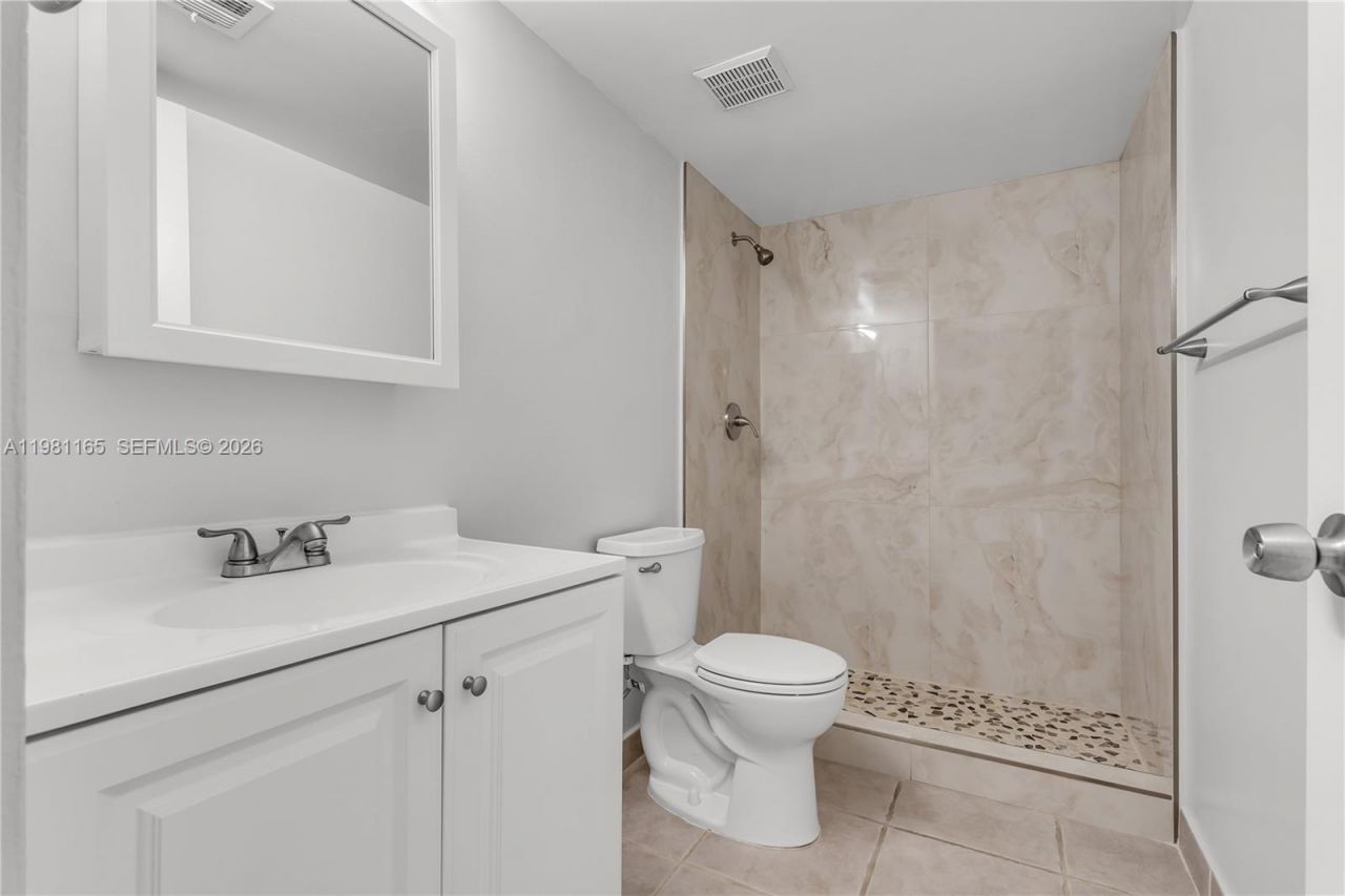 14961 SW 82nd Ln , Unit 21-402, Miami, FL 33193 Photo