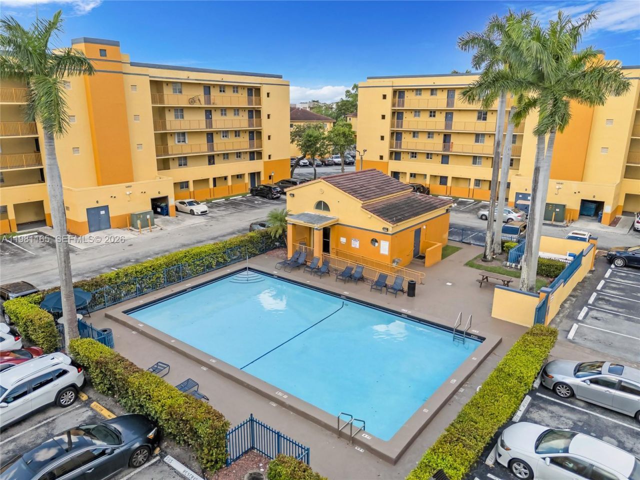 14961 SW 82nd Ln , Unit 21-402, Miami, FL 33193 Photo