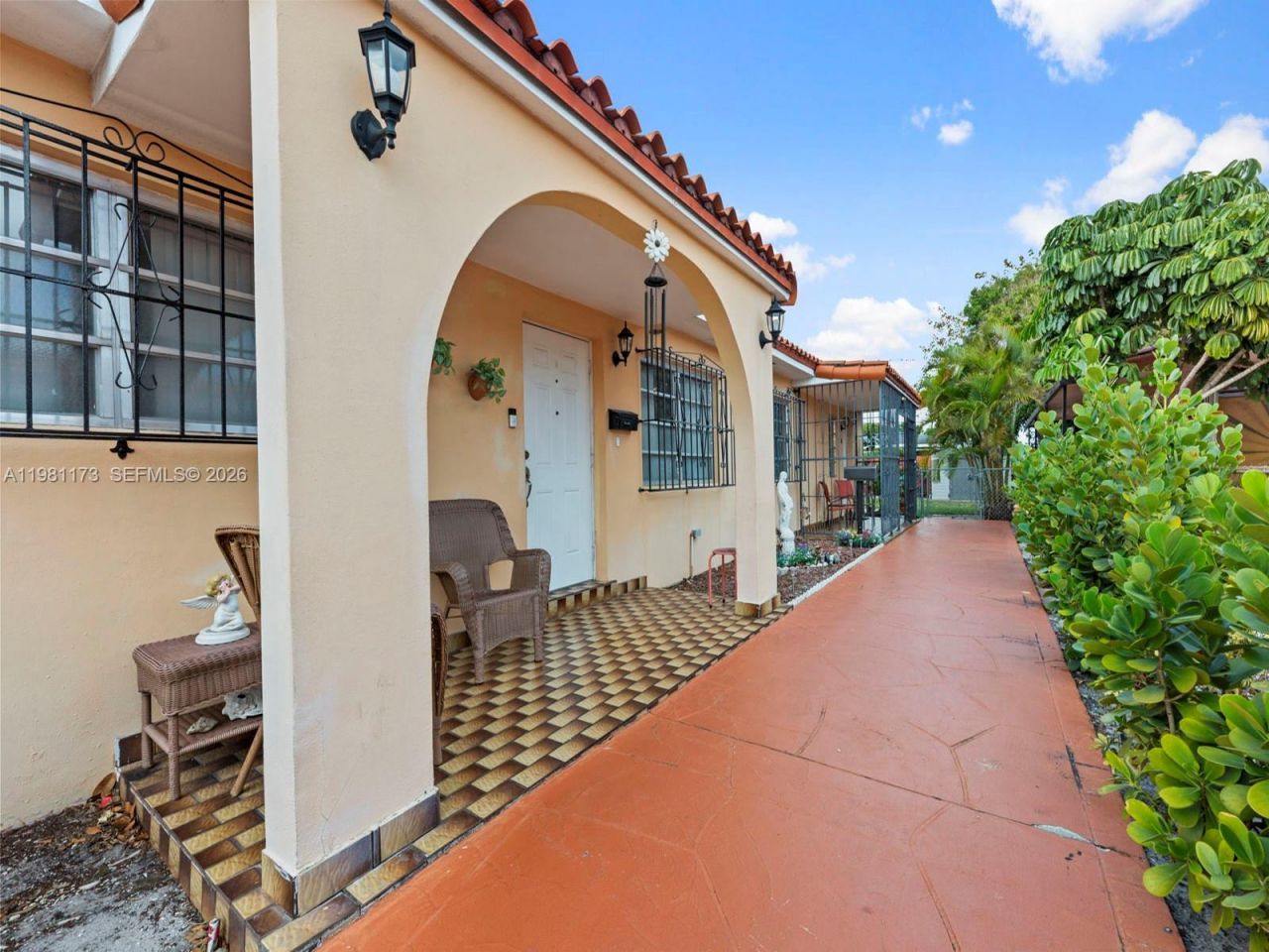 27 E 12th St , Hialeah, FL 33010 Photo