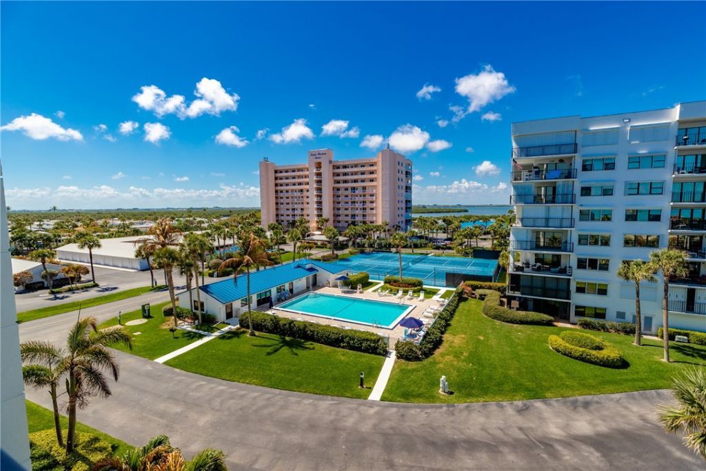5159 N Highway A1a, Unit 514, North Hutchinson Island, FL 34949 Photo