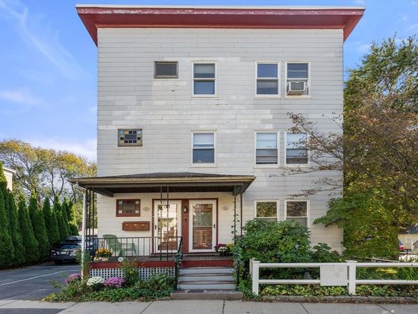 126 Harvey St, Unit 2, Cambridge, MA 02140