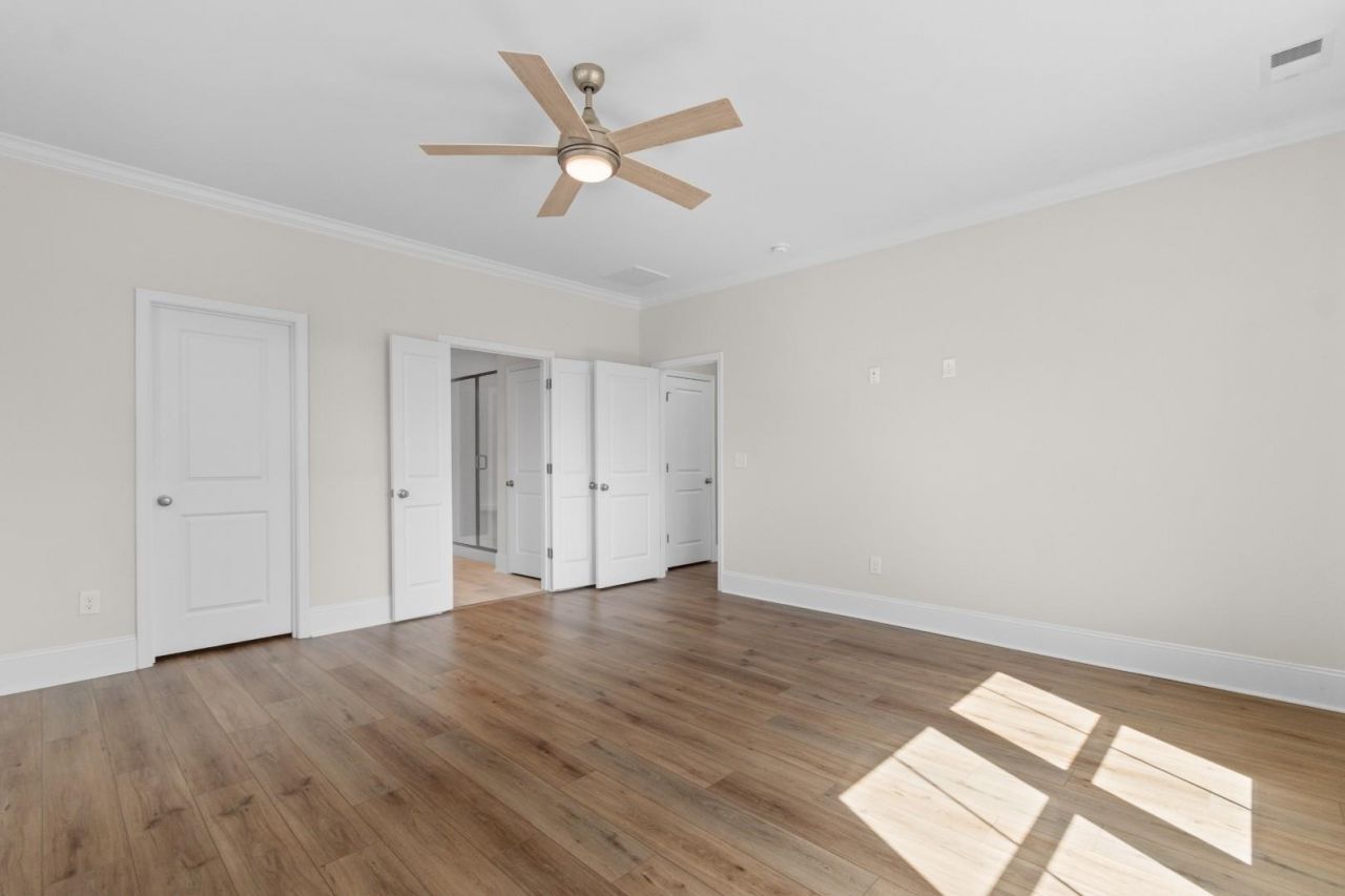 4047 Mckinney Dr. Photo 19