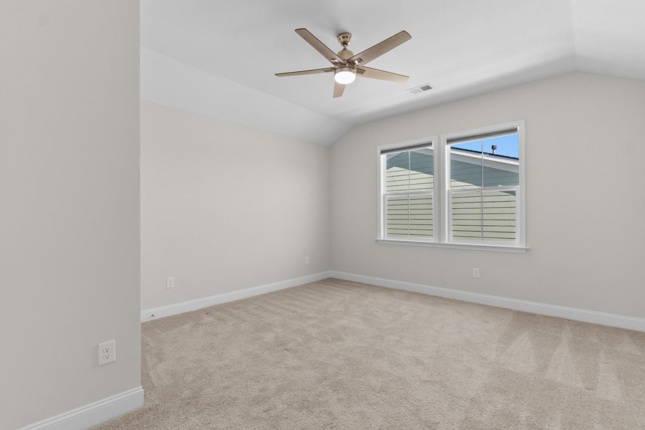 4047 Mckinney Dr. Photo 26
