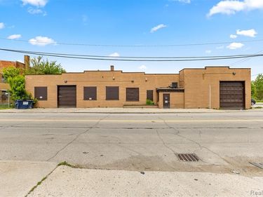 12950 Lyndon Street, Detroit, MI 48227