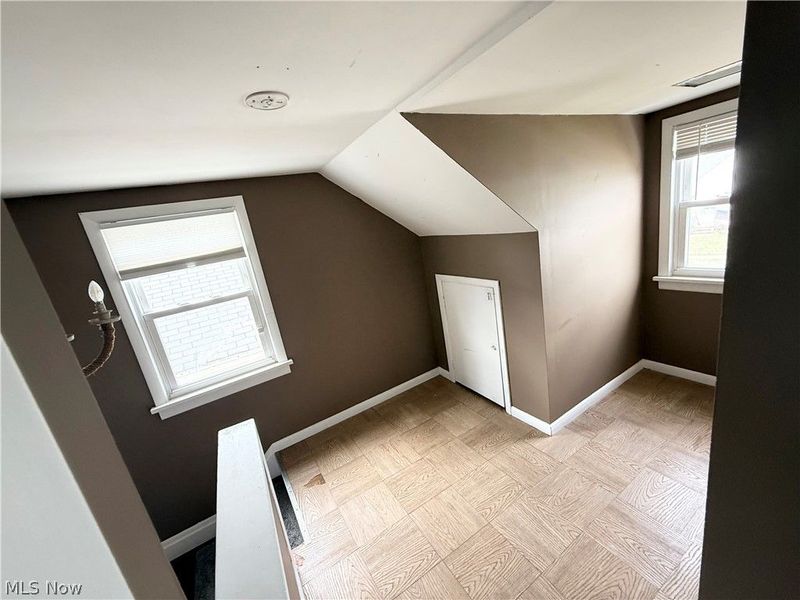 5803 Merkle Avenue, Parma, OH 44129 Photo 15