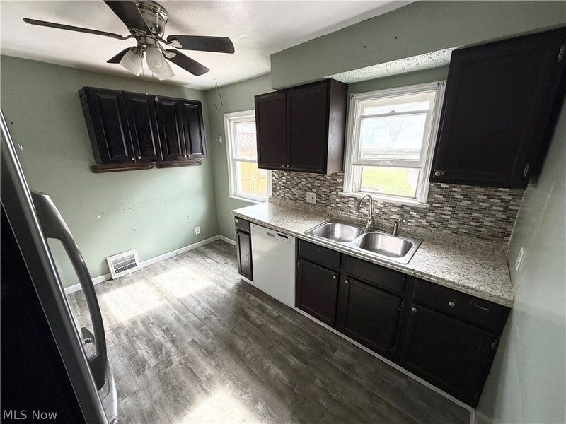 5803 Merkle Avenue, Parma, OH 44129 Photo 5