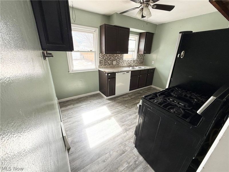 5803 Merkle Avenue, Parma, OH 44129 Photo 6