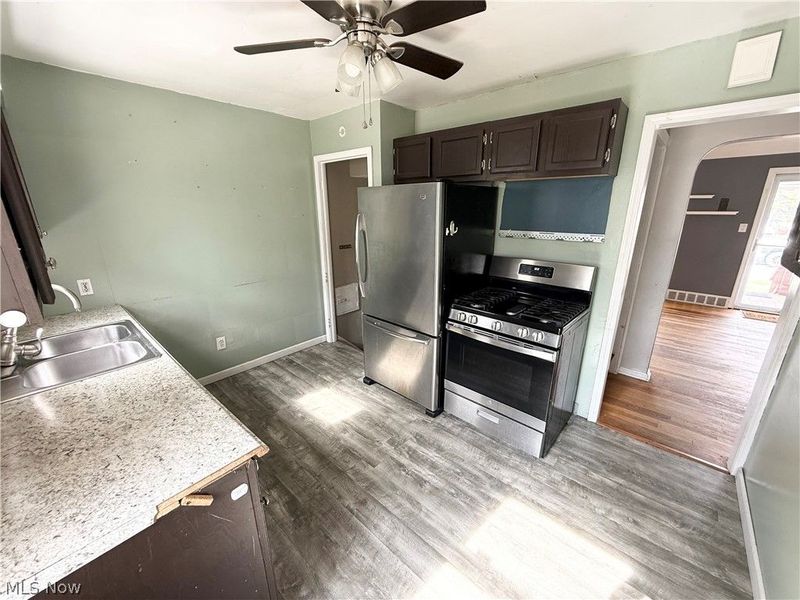 5803 Merkle Avenue, Parma, OH 44129 Photo 7