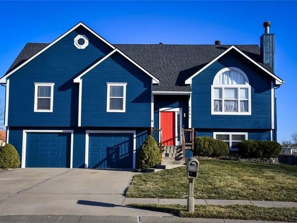 8531 NE 109TH Terrace, Kansas City, MO 64157