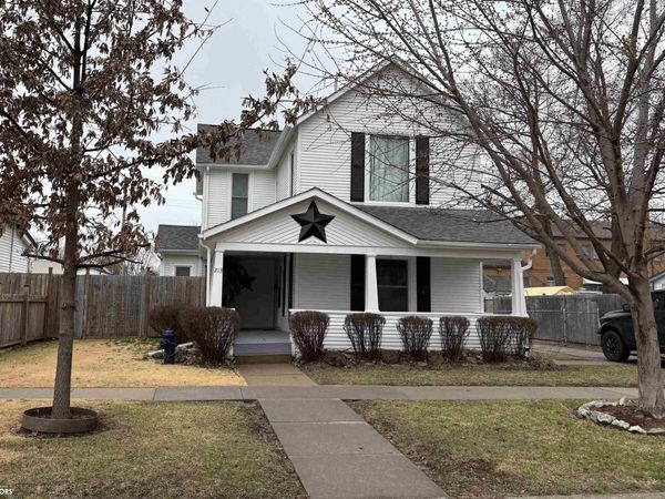 213 S Moore Street, Ottumwa, IA 52501