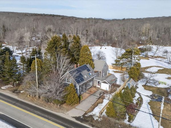 52 Two Lights Road, Cape Elizabeth, ME 04107