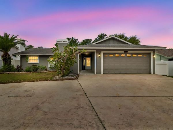 2554 ROLLING OAKS DRIVE , PALM HARBOR, FL 34683