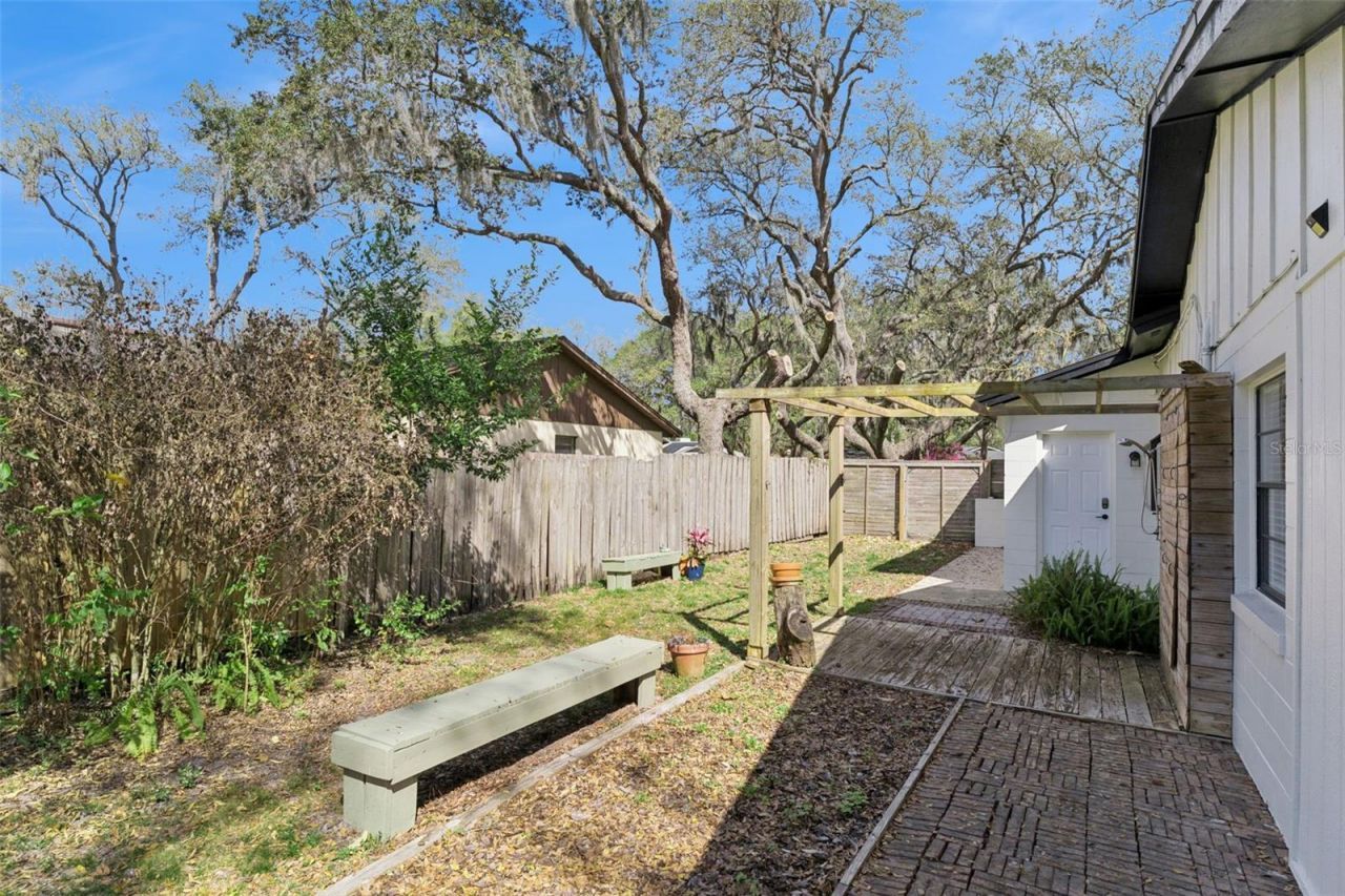 1230 Hollyridge Trail , Maitland, FL 32751 Photo