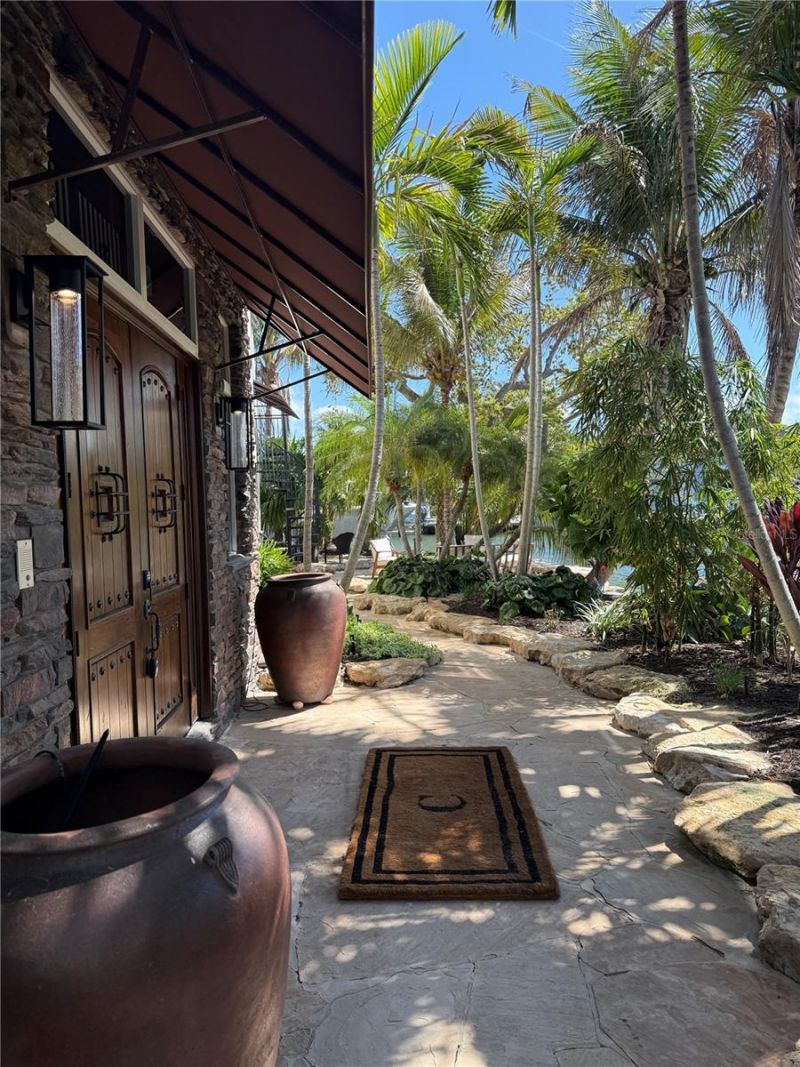 4651 Higel Avenue, Sarasota, FL 34242 Photo