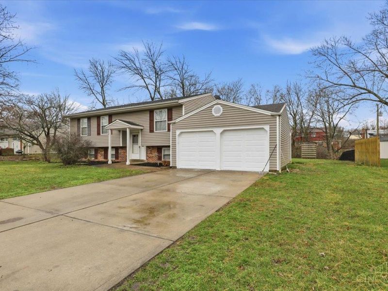 3311 Greenwich Drive, Fairfield, OH 45014 Photo 4