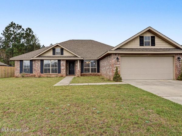 6245 Roxanne Way Way, Biloxi, MS 39532