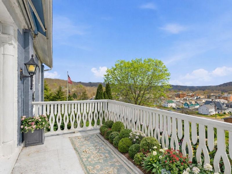 284 N Kennebec Avenue, McConnelsville, OH 43756 Photo 22