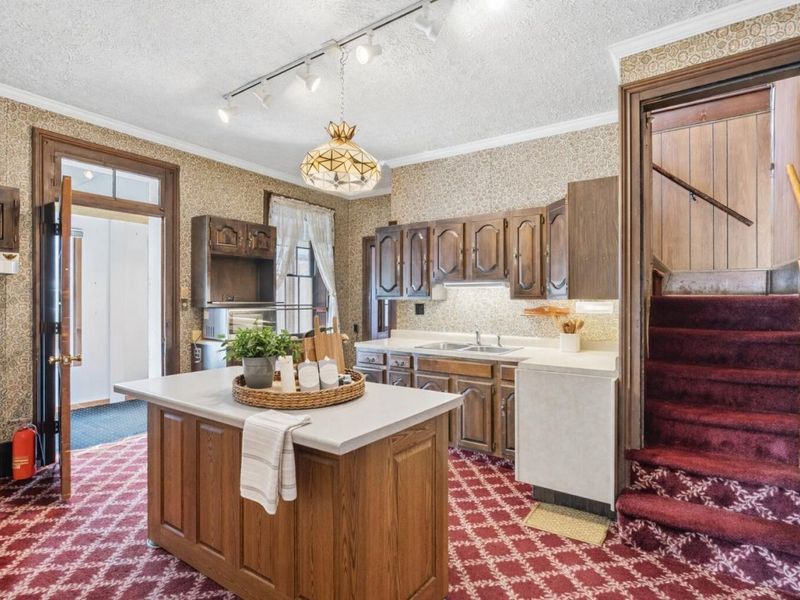 284 N Kennebec Avenue, McConnelsville, OH 43756 Photo 6