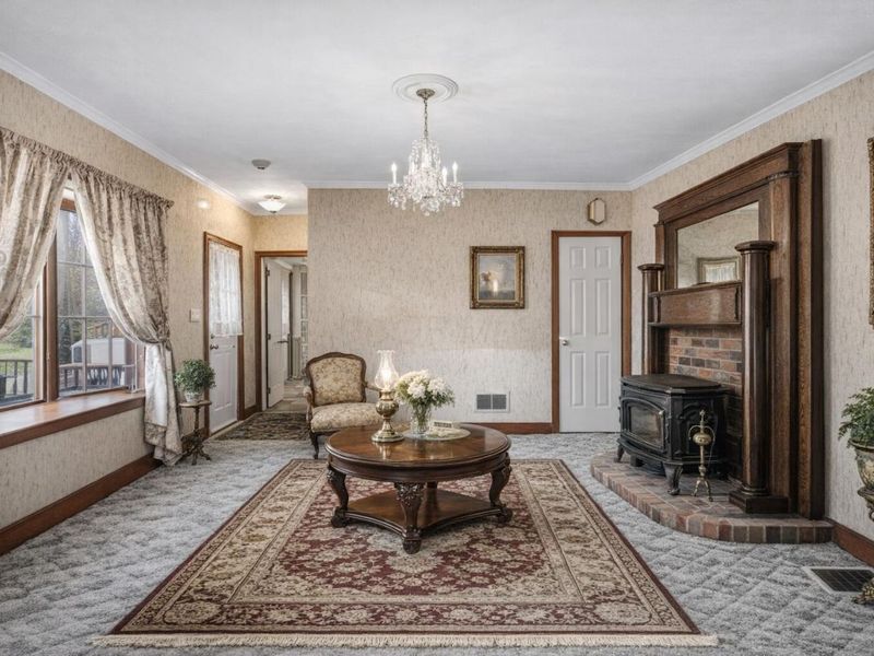 284 N Kennebec Avenue, McConnelsville, OH 43756 Photo 8