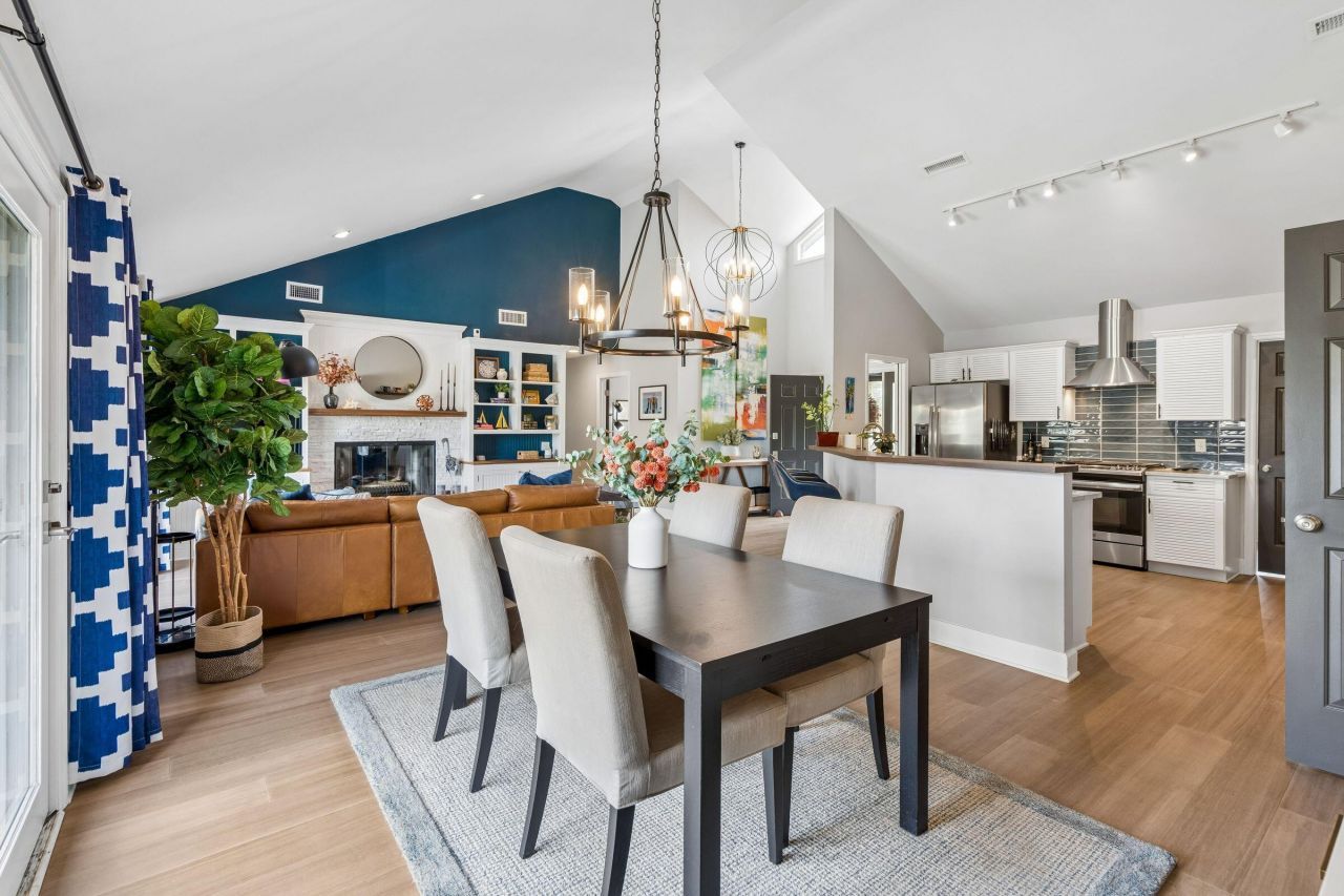 1605 Regimental Lane Photo 11