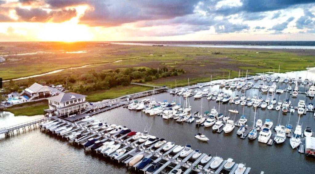 1605 Regimental Lane Photo 64