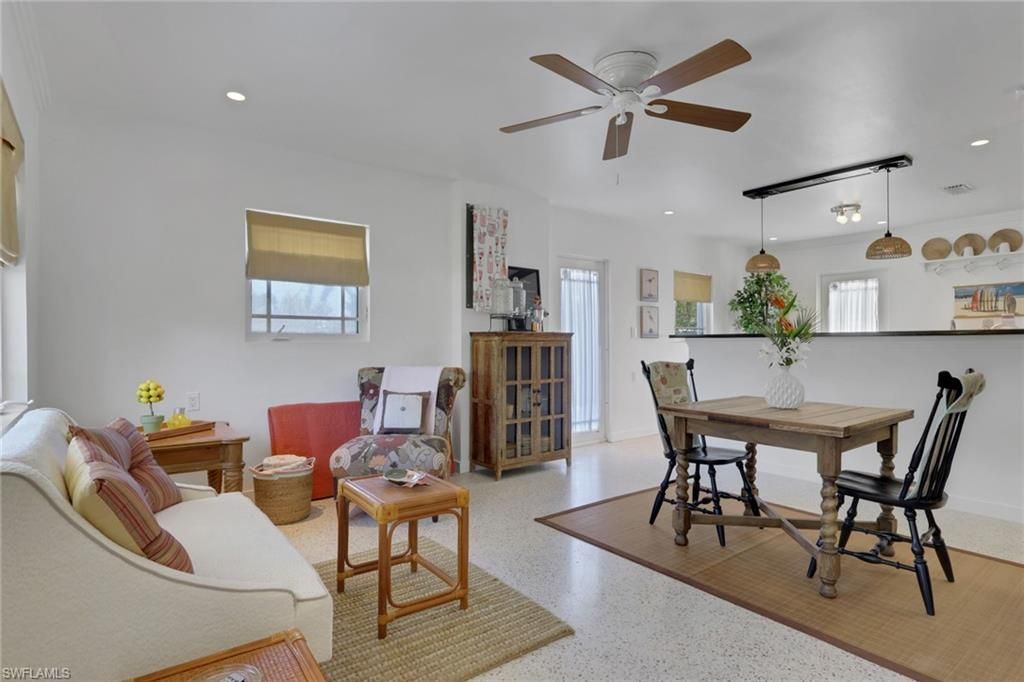 1290 Venetian Way, Naples, FL 34110 Photo