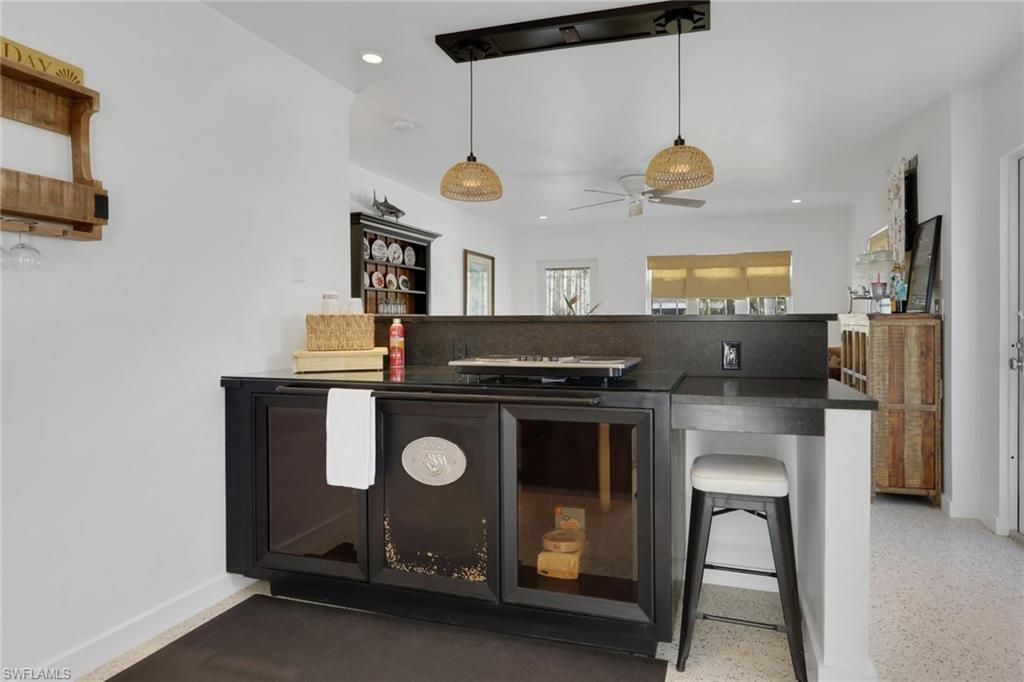 1290 Venetian Way, Naples, FL 34110 Photo