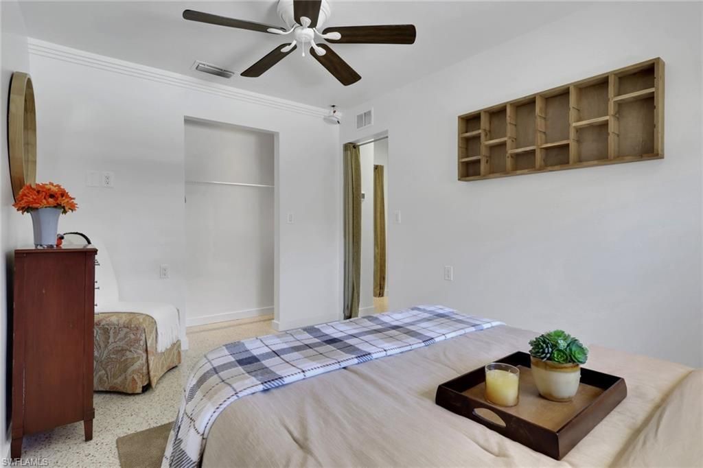 1290 Venetian Way, Naples, FL 34110 Photo