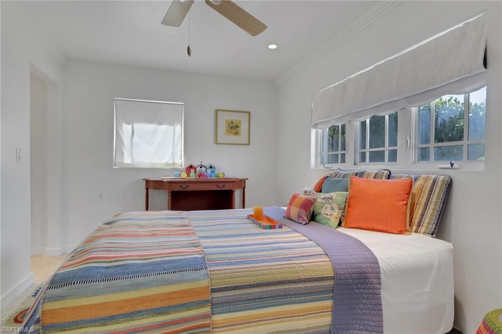 1290 Venetian Way, Naples, FL 34110 Photo