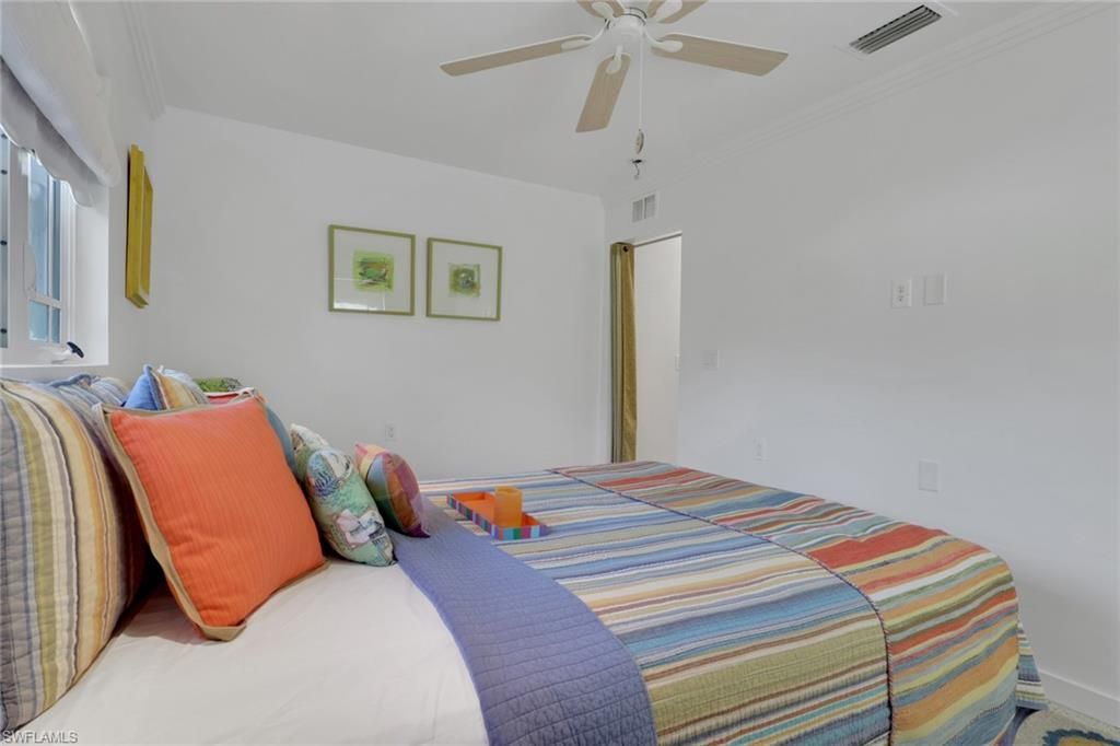 1290 Venetian Way, Naples, FL 34110 Photo