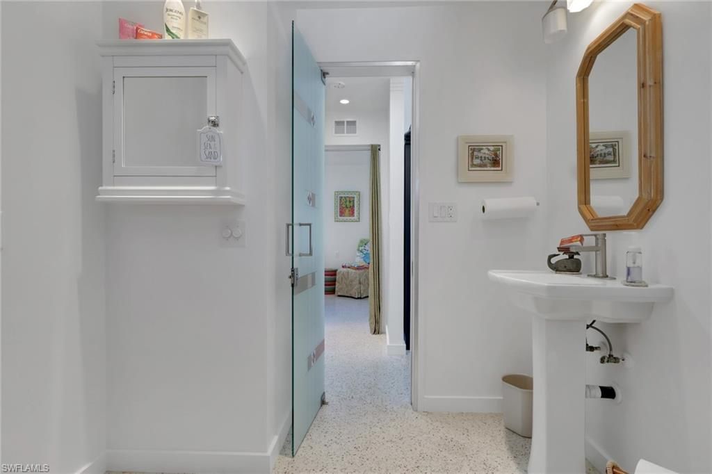 1290 Venetian Way, Naples, FL 34110 Photo