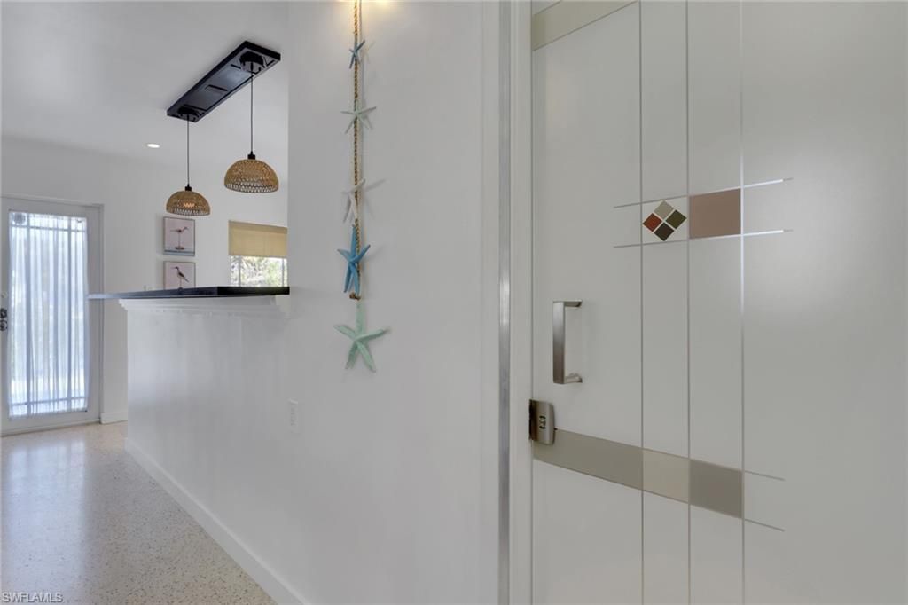 1290 Venetian Way, Naples, FL 34110 Photo