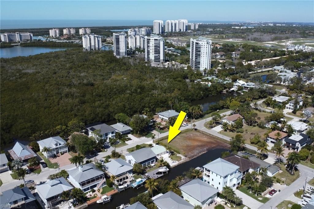 1290 Venetian Way, Naples, FL 34110 Photo