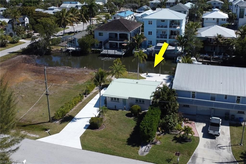 1290 Venetian Way, Naples, FL 34110 Photo
