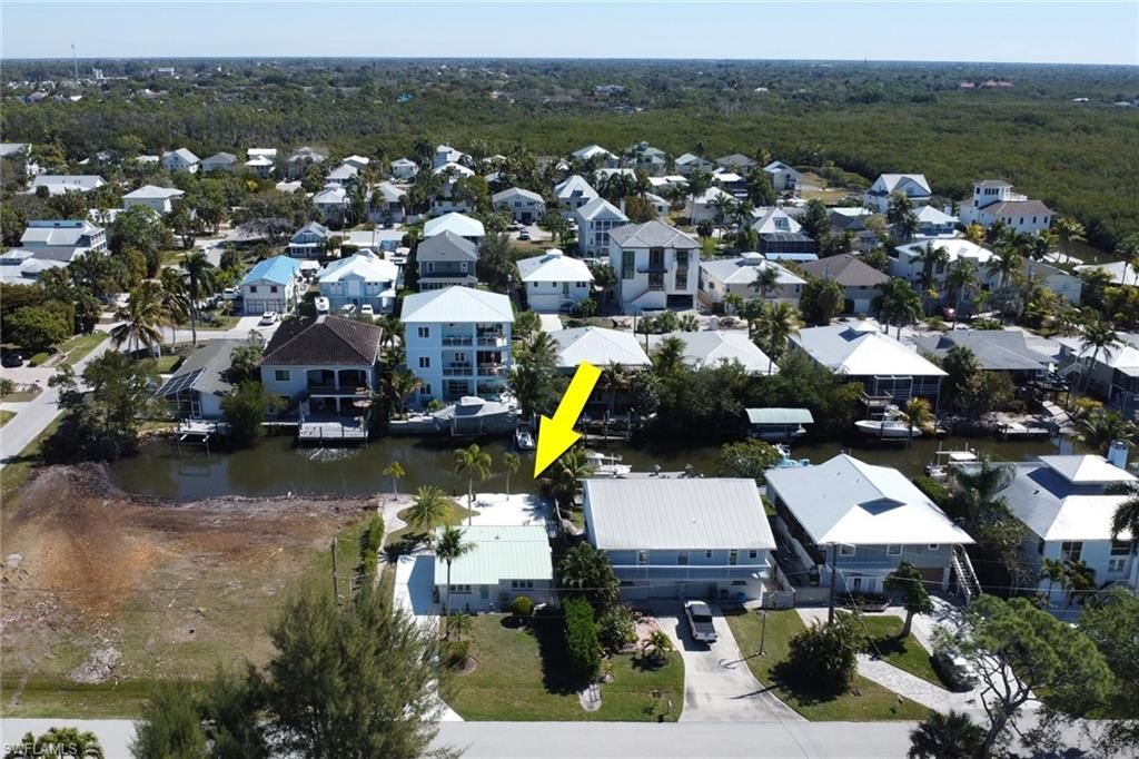 1290 Venetian Way, Naples, FL 34110 Photo