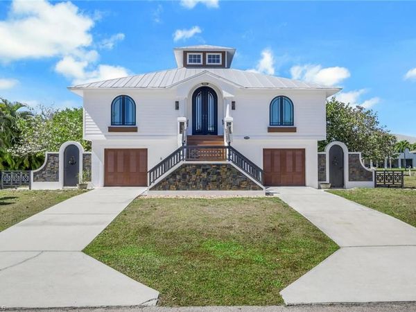 27170 Esther DR , BONITA SPRINGS, FL 34135